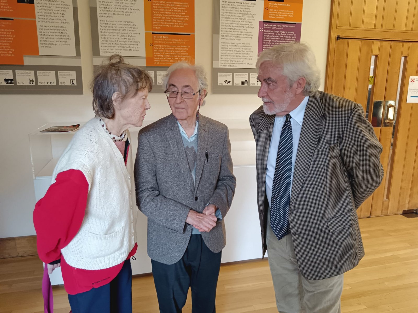 The unveiling of "Essay on Reticulations"
